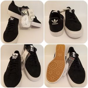 Black Continental Vulc Trainers